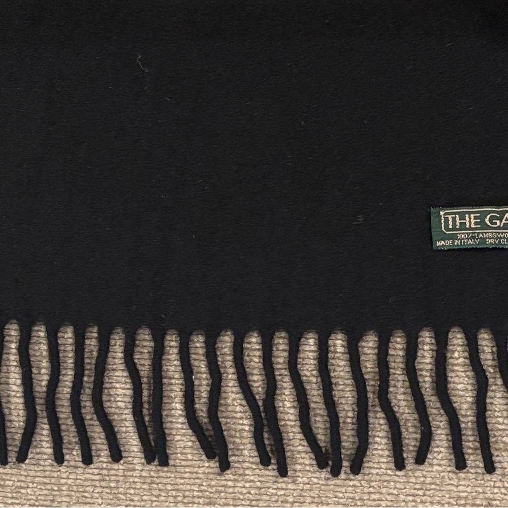 GAP Classic Black Wool Scarf